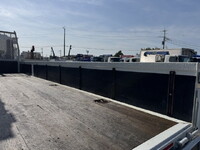 いすゞフォワードクレーン4段中型（4t）[写真13]