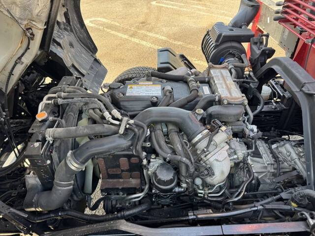 いすゞフォワードクレーン4段中型（4t）[写真34]