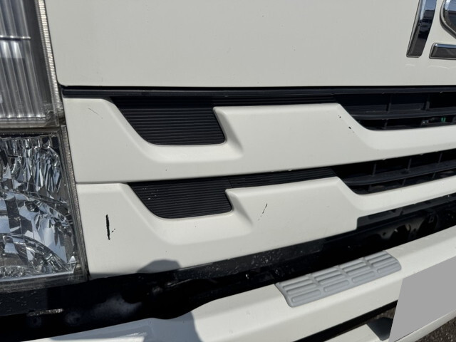 いすゞフォワードクレーン4段中型（4t）[写真39]