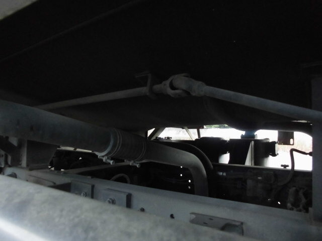 日野デュトロバキュームカー小型（2t・3t）[写真23]