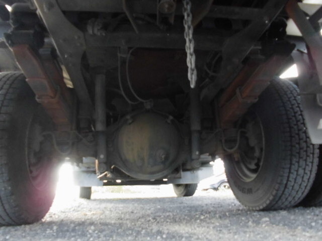 日野デュトロバキュームカー小型（2t・3t）[写真26]