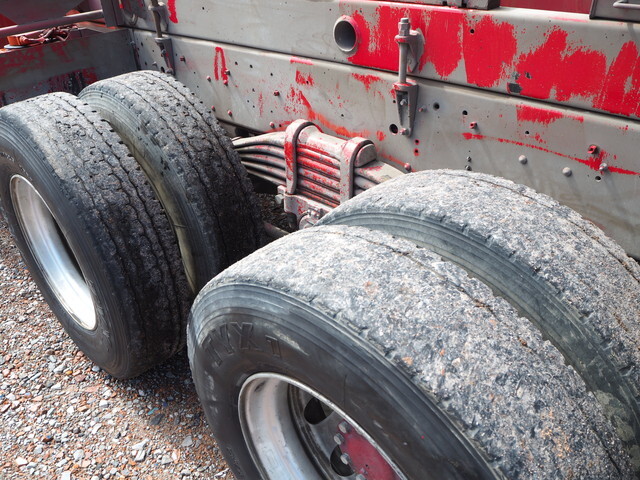 いすゞギガダンプ大型（10t）[写真21]