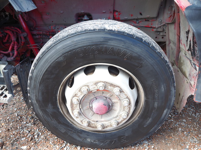 いすゞギガダンプ大型（10t）[写真25]