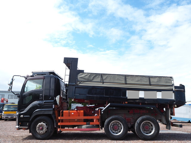 いすゞギガダンプ大型（10t）[写真03]