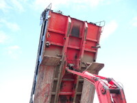 いすゞギガダンプ大型（10t）[写真10]