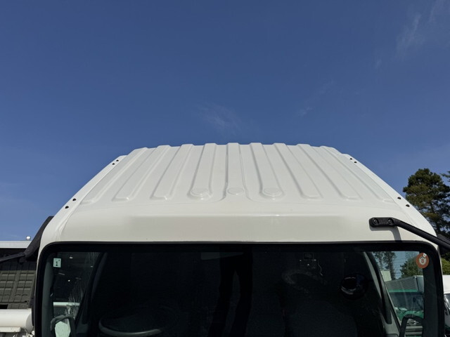 いすゞフォワードクレーン4段中型（4t）[写真36]