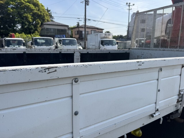 いすゞフォワードクレーン4段中型（4t）[写真05]