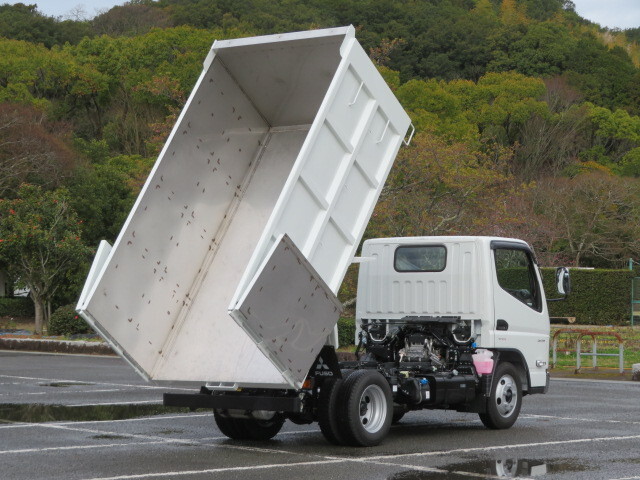 三菱ふそうキャンター深ダンプ（土砂禁ダンプ）小型（2t・3t）[写真02]