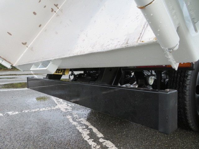 三菱ふそうキャンター深ダンプ（土砂禁ダンプ）小型（2t・3t）[写真22]