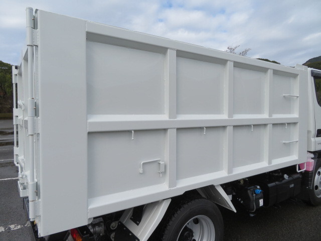 三菱ふそうキャンター深ダンプ（土砂禁ダンプ）小型（2t・3t）[写真24]