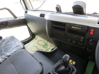 三菱ふそうファイターダンプ中型（4t）[写真14]