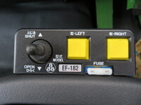 三菱ふそうファイターダンプ中型（4t）[写真16]