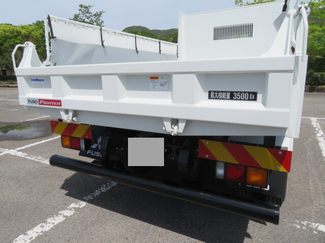 三菱ふそうファイターダンプ中型（4t）[写真26]