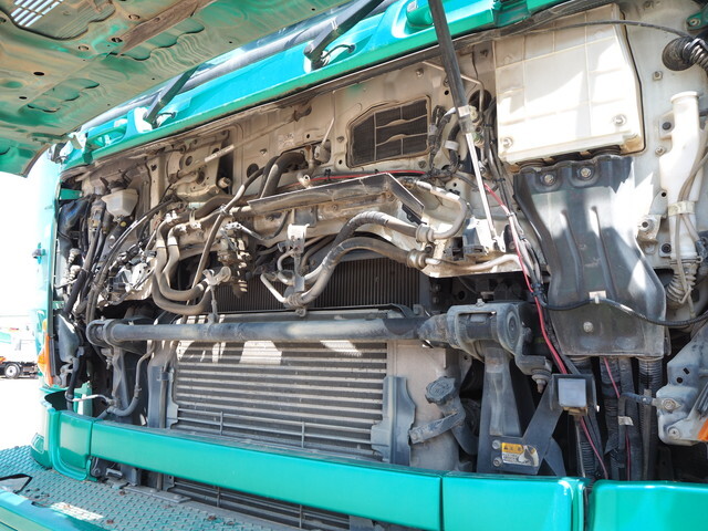 日野プロフィアコンテナ専用車大型（10t）[写真15]