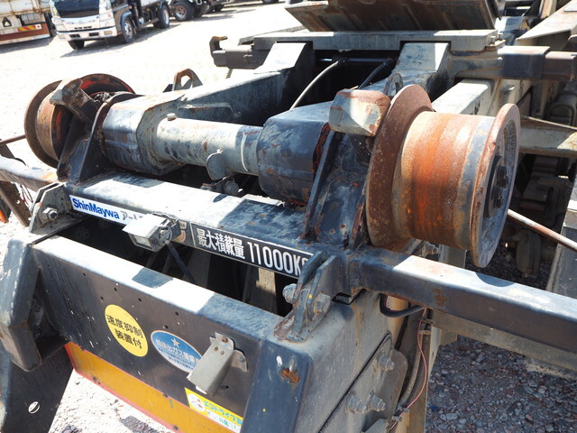 日野プロフィアコンテナ専用車大型（10t）[写真21]