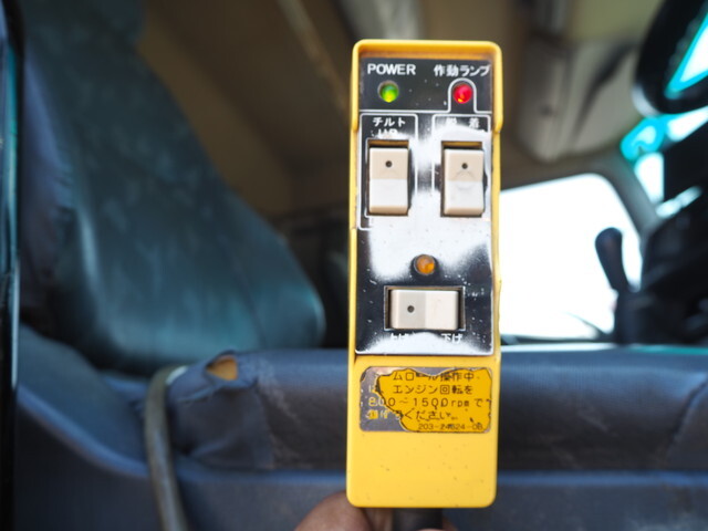 日野プロフィアコンテナ専用車大型（10t）[写真33]