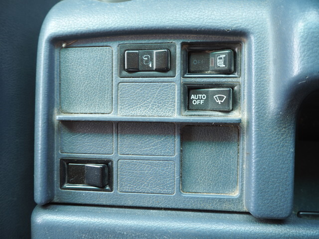 日野プロフィアコンテナ専用車大型（10t）[写真35]