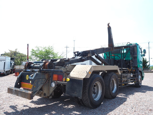 日野プロフィアコンテナ専用車大型（10t）[写真04]