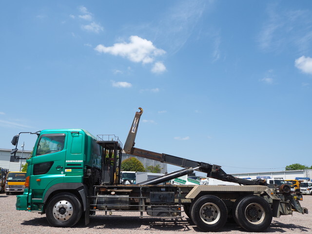 日野プロフィアコンテナ専用車大型（10t）[写真05]