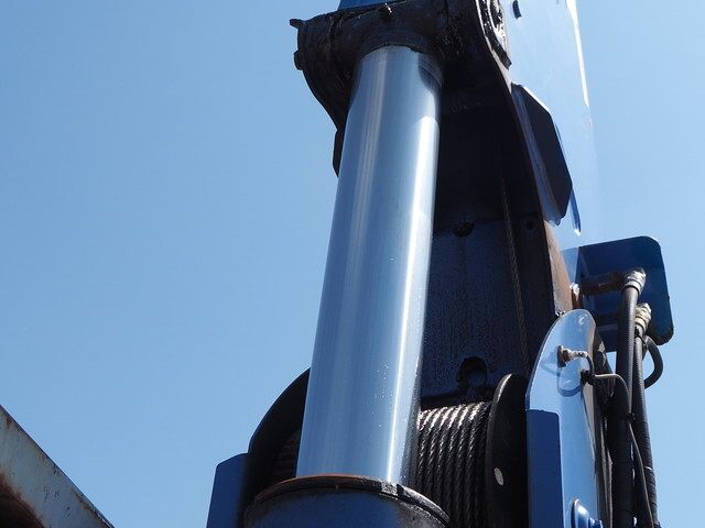 いすゞフォワードクレーン5段増トン（6t・8t）[写真12]