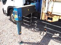 いすゞフォワードクレーン5段増トン（6t・8t）[写真16]