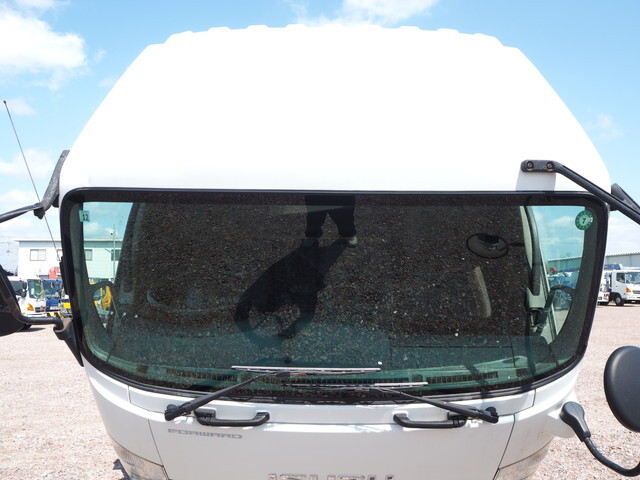 いすゞフォワードクレーン5段増トン（6t・8t）[写真21]