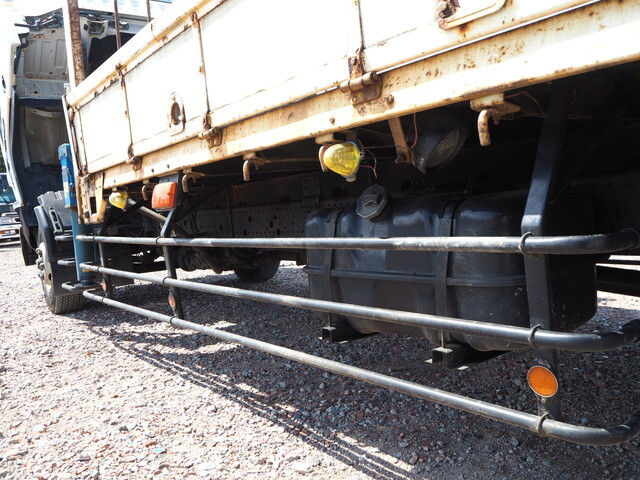 いすゞフォワードクレーン5段増トン（6t・8t）[写真27]