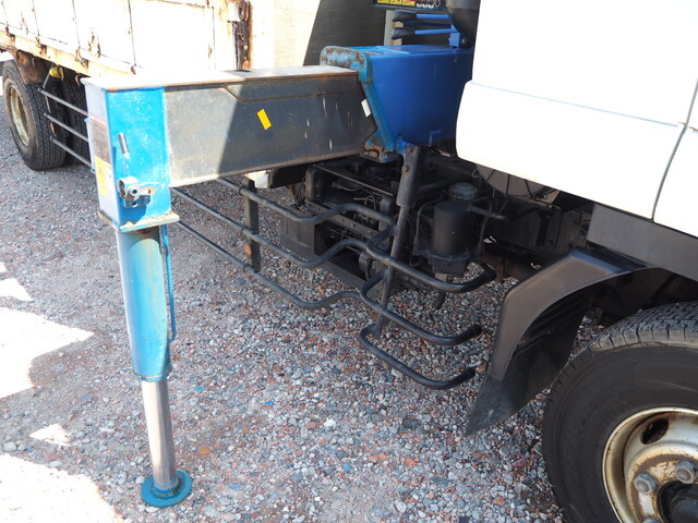 いすゞフォワードクレーン5段増トン（6t・8t）[写真09]