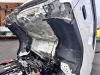 いすゞエルフ平ボディ小型（2t・3t）[写真11]