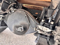 いすゞエルフ平ボディ小型（2t・3t）[写真17]