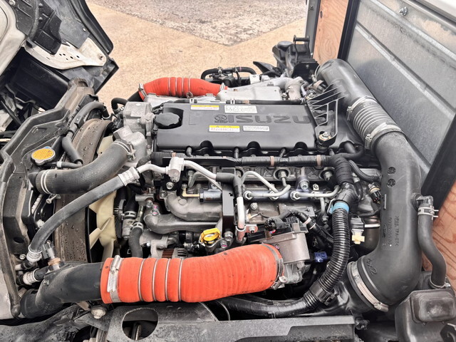 いすゞエルフ平ボディ小型（2t・3t）[写真25]