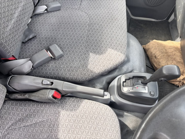 いすゞエルフ平ボディ小型（2t・3t）[写真34]