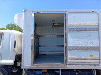 いすゞフォワード冷凍車（冷蔵車）中型（4t）[写真14]