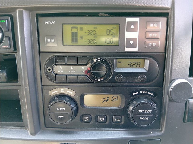 いすゞフォワード冷凍車（冷蔵車）中型（4t）[写真25]