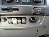 いすゞフォワード冷凍車（冷蔵車）中型（4t）[写真27]