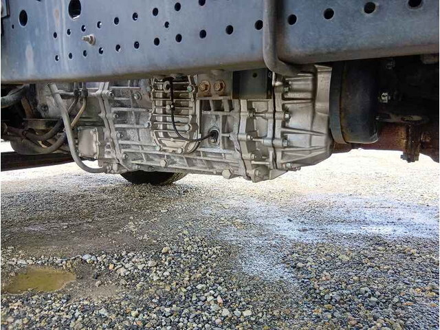 いすゞフォワード冷凍車（冷蔵車）中型（4t）[写真37]