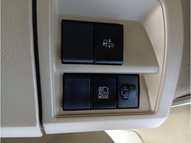 日野レンジャー冷凍車（冷蔵車）中型（4t）[写真20]