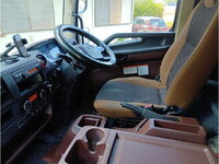 日野レンジャー冷凍車（冷蔵車）中型（4t）[写真26]