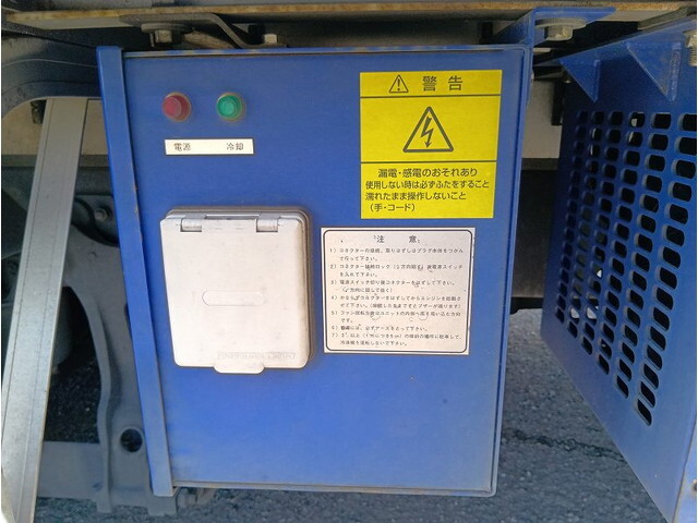 日野レンジャー冷凍車（冷蔵車）中型（4t）[写真39]