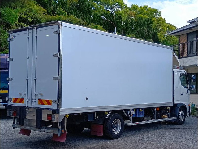 日野レンジャー冷凍車（冷蔵車）中型（4t）[写真04]