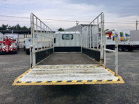 いすゞエルフ平ボディ小型（2t・3t）[写真11]