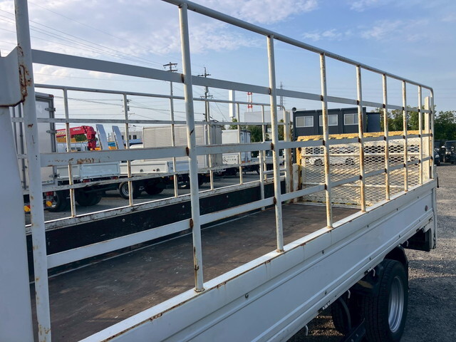 いすゞエルフ平ボディ小型（2t・3t）[写真15]