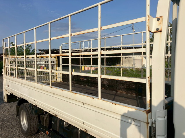 いすゞエルフ平ボディ小型（2t・3t）[写真16]