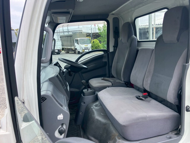 いすゞエルフ平ボディ小型（2t・3t）[写真31]