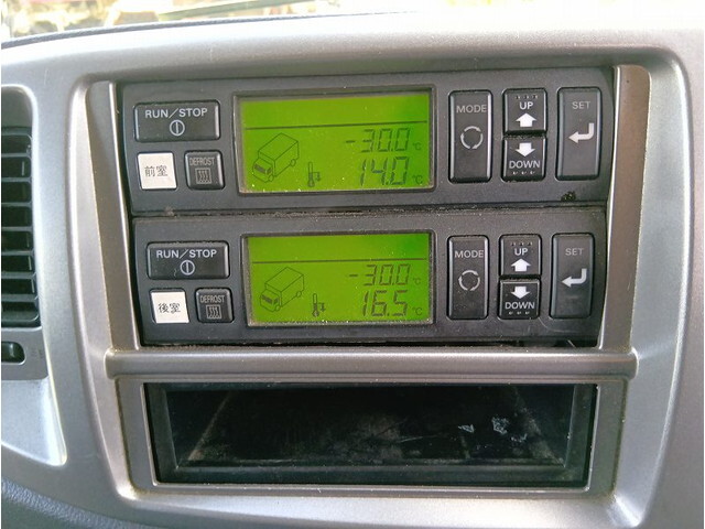 日野レンジャー冷凍車（冷蔵車）増トン（6t・8t）[写真22]