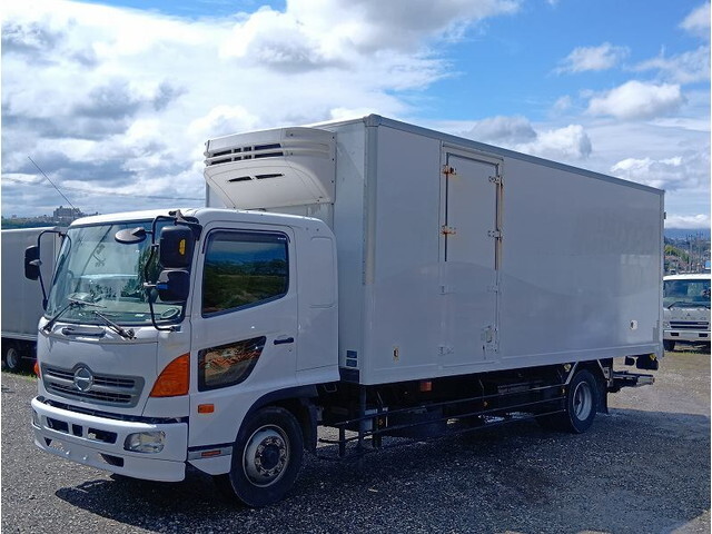 日野レンジャー冷凍車（冷蔵車）増トン（6t・8t）[写真03]