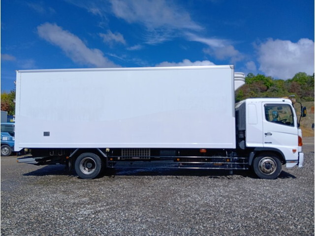 日野レンジャー冷凍車（冷蔵車）増トン（6t・8t）[写真09]