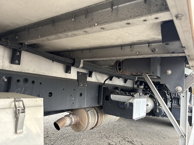 日野レンジャーアルミウイング中型（4t）[写真22]