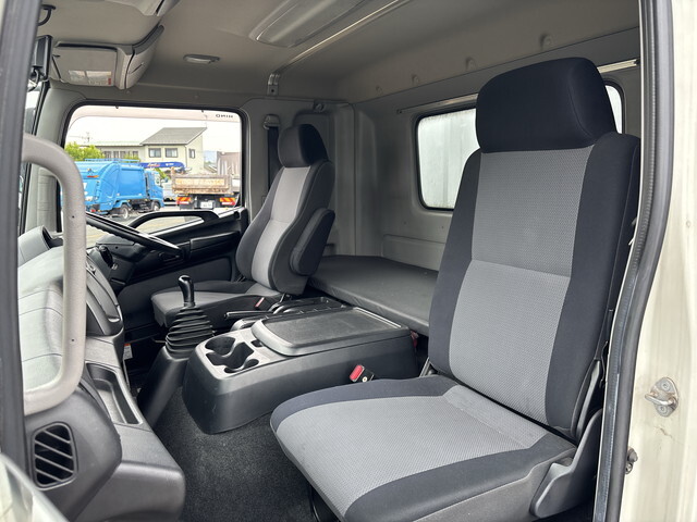 日野レンジャーアルミウイング中型（4t）[写真31]