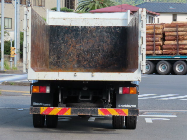 三菱ふそうファイター深ダンプ（土砂禁ダンプ）中型（4t）[写真09]